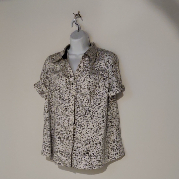 Lane Bryant Black and White Polka Dot Short Sleeved Blouse Size 16 - Picture 1 of 3